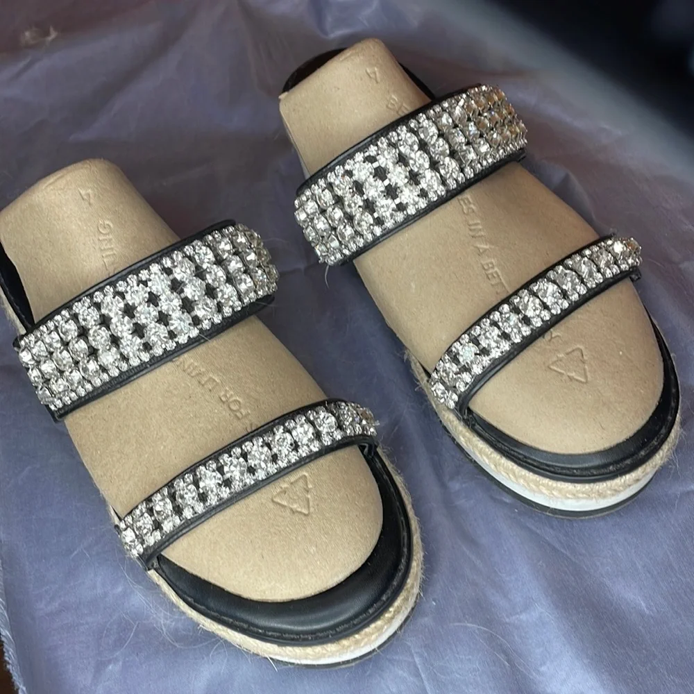 J Lo blinged out shoes